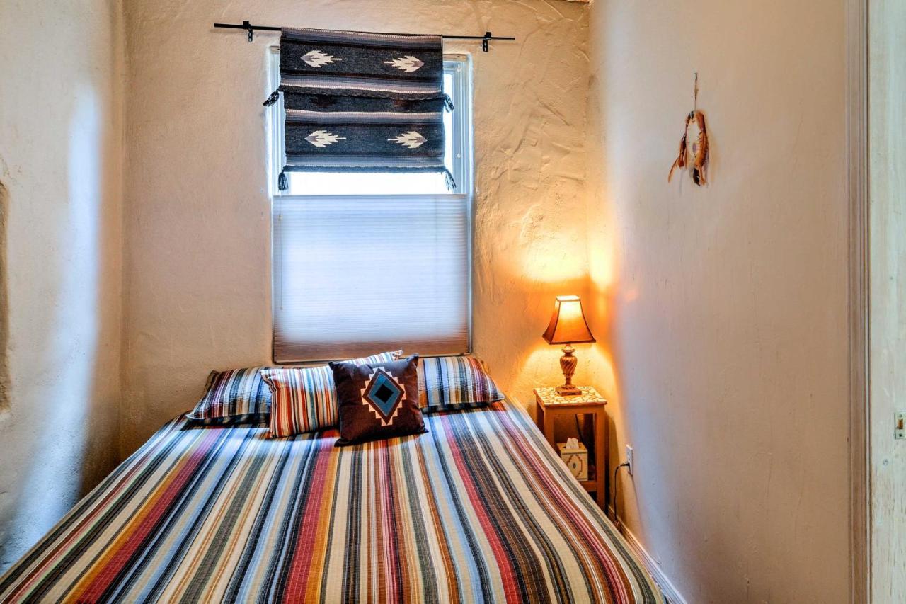 Authentic Adobe Abode Less Than 1 Mile To Sante Fe Plaza!