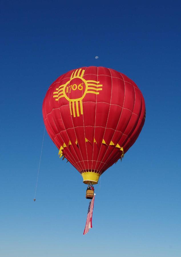 Authentic Adobe Abode Less Than 1 Mile To Sante Fe Plaza! Holiday home *